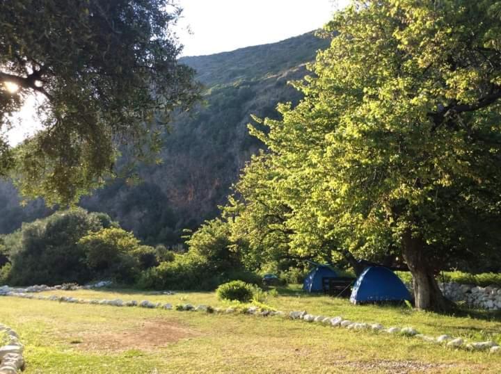 Gjipe Eco Campground Vuno Buitenkant foto
