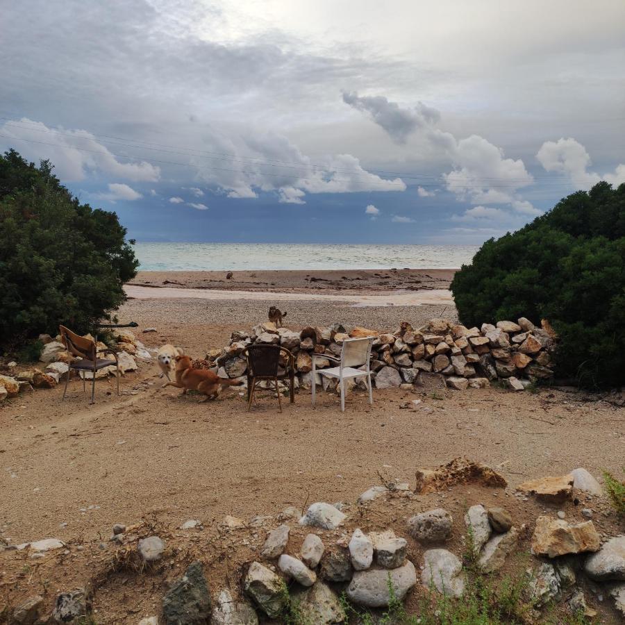 Gjipe Eco Campground Vuno Buitenkant foto